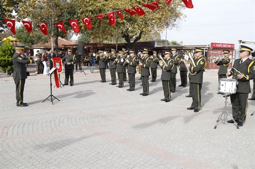 5. Kolordu Askeri Bando Komutanlığı Tarafından Bando Konseri Düzenlendi.